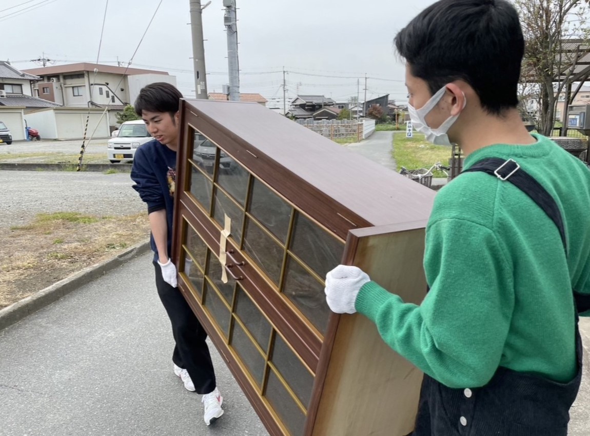 荷物運搬